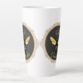 Elegant French Queen Bee Gray Gold Yellow Milchtasse (Vorderseite)