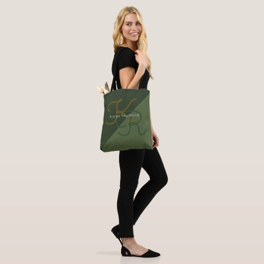 elegant ganz vorbei - 2 grünes mit Monogramm Tasche (Am Model)