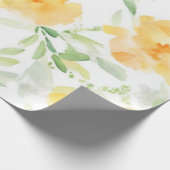 Elegant gelb pfirsichfarbene Aquarellblüte Geschenkpapier (Ecke)