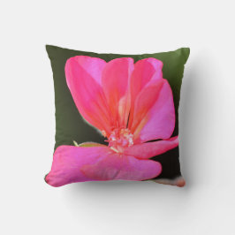 Elegant Geranium Bloral Throw Kissen
