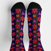 Elegant gestreift florales Muster Chic Navy Red Socken (Oben)