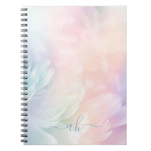 Elegant Girly Mit Monogramm Pastel Rainbow Feather Notizblock (Vorderseite)