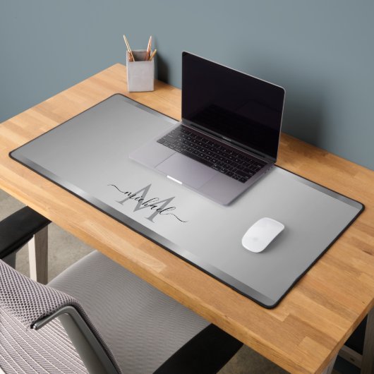 Elegant Glamorous Silver Custom Name Monogram Schreibtischunterlage (Büro 2)
