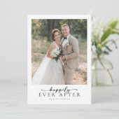 Elegant glücklich je nach Script Foto Hochzeit Dankeskarte (Stehend Vorderseite)