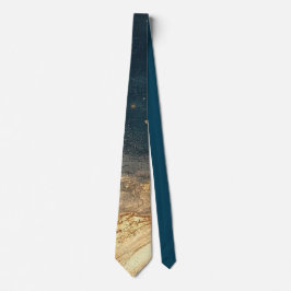 Elegant Gold Accent Tie / Elegante Krawatte