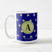 Elegant Gold & Black Star Pattern Monogram Kaffeetasse (Links)