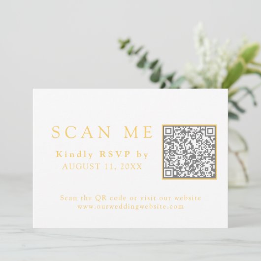 Elegant Gold Chinoiserie QR Code Wedding RSVP Einladung (Stehend Vorderseite)