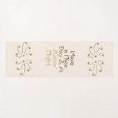 Elegant Gold & Cream "A Better Night" Meditation M Yogamatte (Vorderseite (Horizontal))
