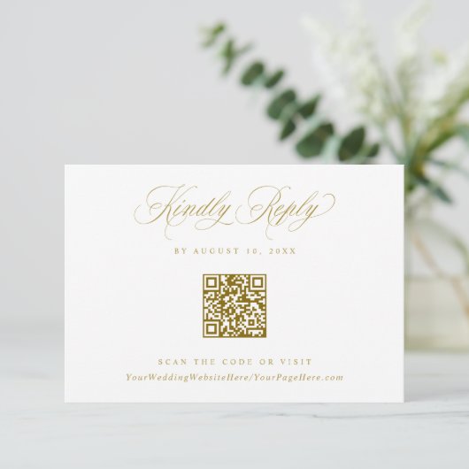 Elegant Gold Crest Logo Wedding QR Code RSVP Karte (Stehend Vorderseite)