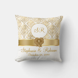 Elegant Gold Damask Monogram Wedding Gift Kissen