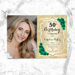 Elegant Gold Emerald Green Foto 50. Geburtstag Einladung<br><div class="desc">Elegante florale feminine 50. Geburtstagseinladung mit Ihrem Foto. Glam-Design mit Imitaten Glitzer Gold. Enthält Streifen,  smaragdgrüne Rose,  Skript-Schriftart und Konfetti. Ideal für ein stilvolles Party für Erwachsene. Personalisieren Sie Ihre persönlichen Daten. Kann für jedes Alter angepasst werden! Gedruckte Zazzle Einladungen oder Sofortdownload digitalen druckbaren Vorlage.</div>
