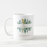 Elegant Gold Eucalyptus Bridesmaid Gift Keepake Kaffeetasse<br><div class="desc">Elegantes Drehbuch personalisierter Name gold eucalyptus zwei Töne Kaffee Tasse.</div>