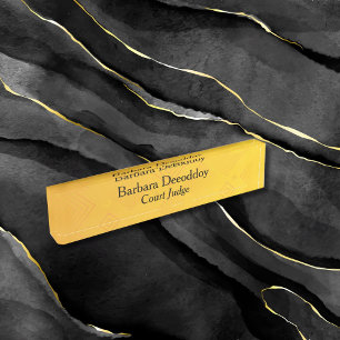 Elegant Gold farbige Richter Namensplakette