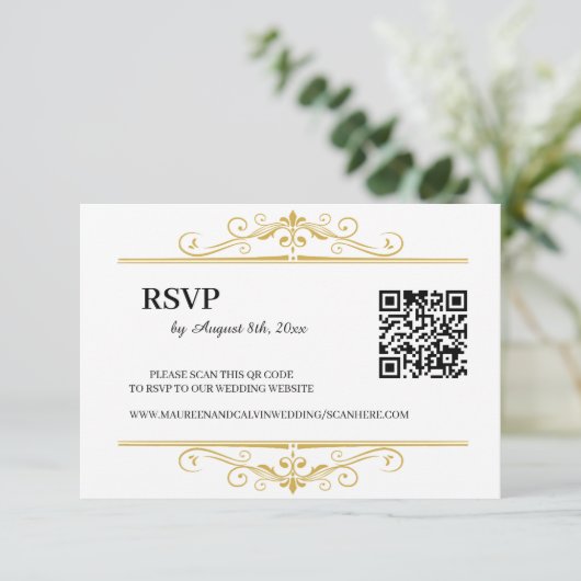 Elegant Gold Filigree on White, UAWG QR Code RSVP Karte (Stehend Vorderseite)