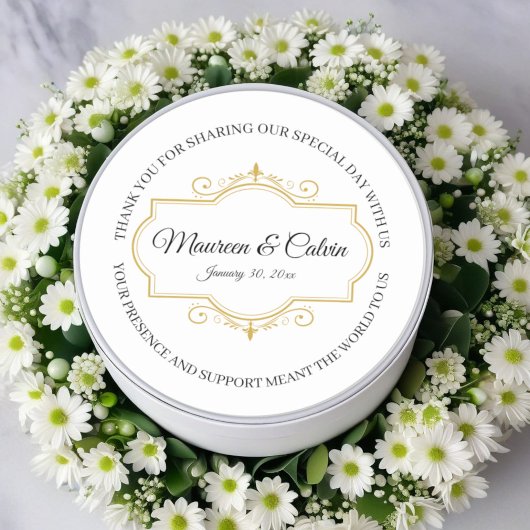 Elegant Gold Filigree on White, Wedding Runder Aufkleber