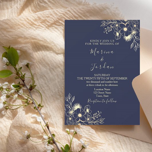 Elegant Gold Floral Navy Blue Wedding Einladung