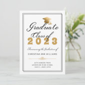 Elegant Gold Grad Cap White Graduate Class of 2023 Ankündigung (Stehend Vorderseite)