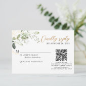 Elegant Gold Greenery Eucalyptus QR Code Wedding RSVP Karte (Stehend Vorderseite)
