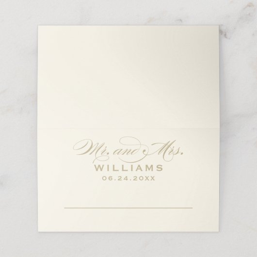 Elegant Gold Ivory Calligraphy Wedding Monogram Platzkarte (Außenseite Aufgefaltet)
