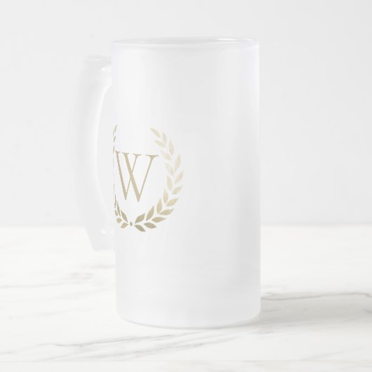 Elegant Gold Laurel Wreath Monogram Mattglas Bierglas (Vorderseite Links)