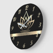 Elegant Gold Lotus, Yoga Black Große Wanduhr (Winkel)