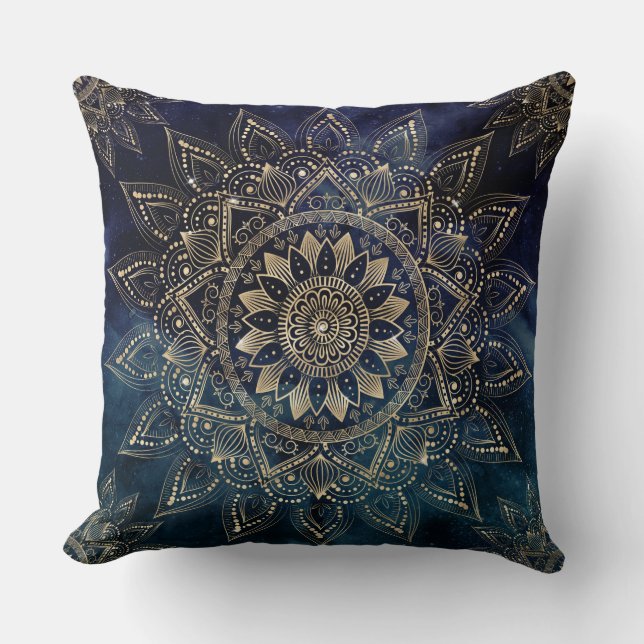 Elegant Gold Mandala Blue Galaxy Kissen (Vorderseite)