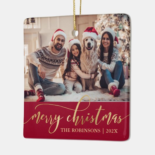 Elegant Gold Merry Christmas Script Photo Red Keramikornament (Links)