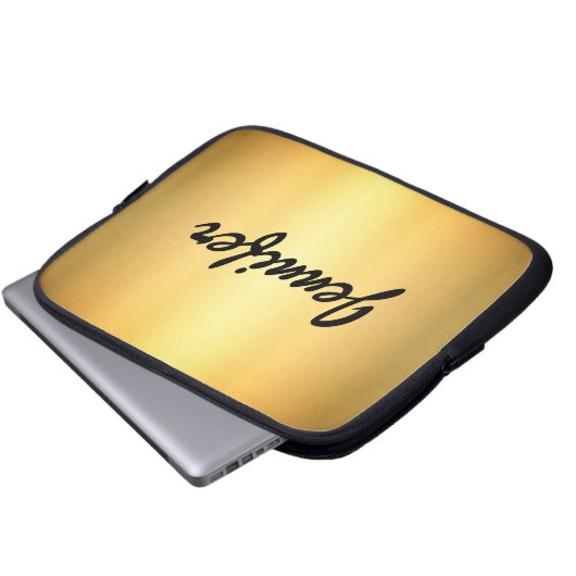Elegant Gold Metallic Modern Script Personalized Laptopschutzhülle (Vorne Knopf)