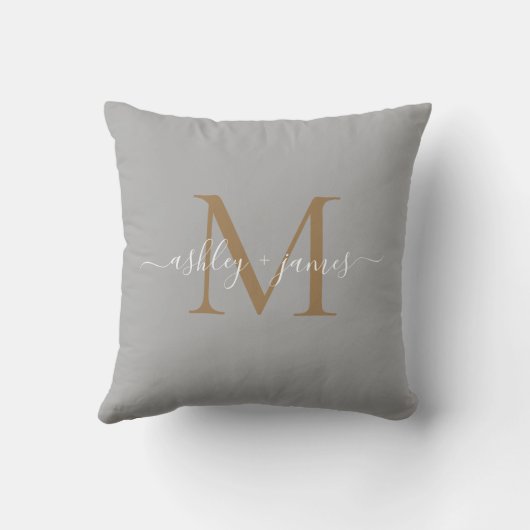 Elegant Gold Monogram Script Names Wedding Gray Kissen (Rückseite)