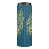 Elegant Gold Peacock Feathers Monogram Tumbler Thermosbecher (Rückseite)