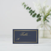 Elegant Gold Script Calligraphy Navy Blue Wedding Platzkarte (Stehend Vorderseite)