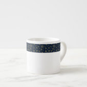 Elegant Gold Snowflake Winter Pattern Espressotasse (Vorderseite Rechts)