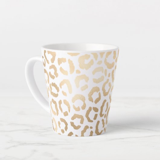 Elegant Gold White Leopard Cheetah Animal Print Milchtasse (Linke Ecke)