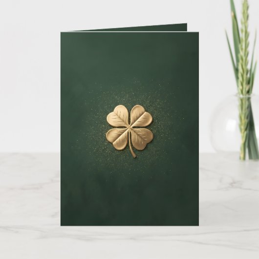Elegant Golden Four Leaf Clover St. Patricks Day Karte (Vorderseite)