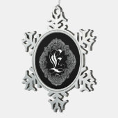 Elegant Goth Initial E Snowflake Schneeflocken Zinn-Ornament (Rechts)