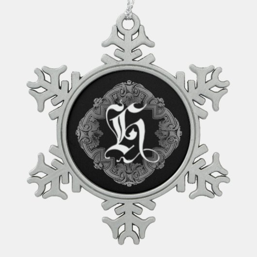 Elegant Goth Initial H Snowflake Schneeflocken Zinn-Ornament (Vorderseite)