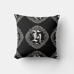 Elegant Goth Initial H Throw Kissen