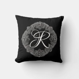 Elegant Goth Initial Kissen