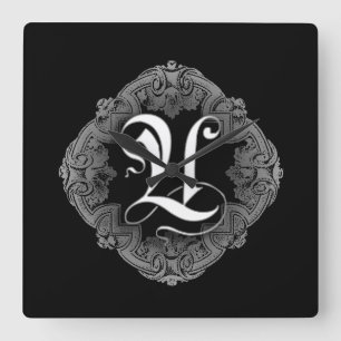 Elegant Goth Initial U Quadratische Wanduhr