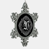 Elegant Goth Initial W Snowflake Schneeflocken Zinn-Ornament (Links)