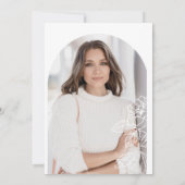 Elegant Grad Arch Blumenbilder Einladung (Rückseite)