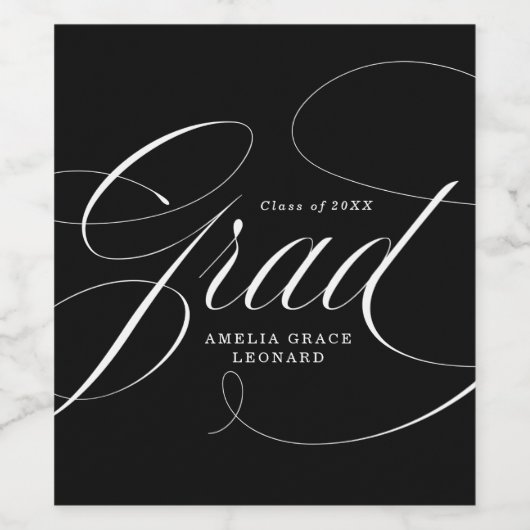 Elegant Grad Calligraphy Script Black Abschluss Weinetikett (Einzelnes Label)