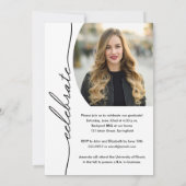 Elegant Grad Script Foto Abschluss Einladung (Rückseite)