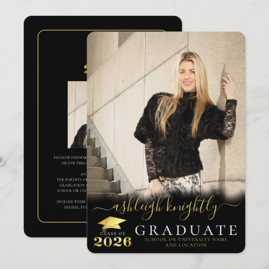 Elegant Graduate 2025 Black Gold Script 2 Fotos Ankündigung (Vorne/Hinten)