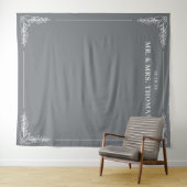 Elegant Gray Leaf Motions Wandteppich (Beispiel (Horizontal))