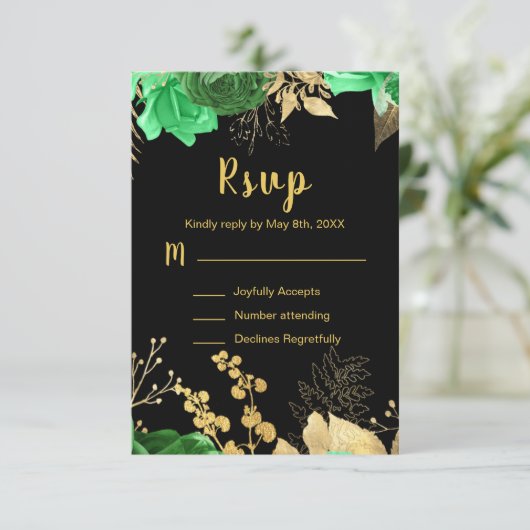 Elegant Green and Gold Flowers Sweet Sixteen RSVP Karte (Stehend Vorderseite)
