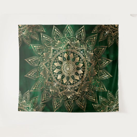 Elegant Green Gold Mandala Wandteppich (Vorderseite (Horizontal))