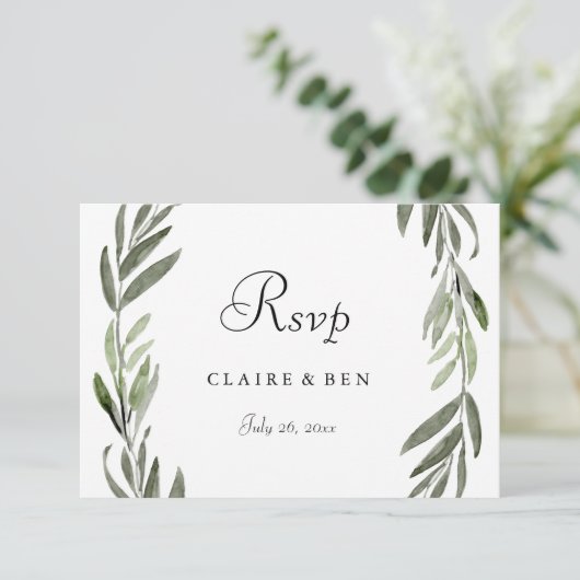 Elegant Green Leaf Wreath Wedding RSVP (Stehend Vorderseite)
