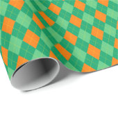 Elegant Green & Orange Raute St Patrick's Day Geschenkpapier (Rolleneckpunkt)