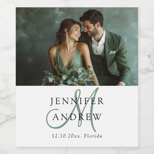 Elegant Green Photo & Monogram Wedding  Weinetikett (Einzelnes Label)
